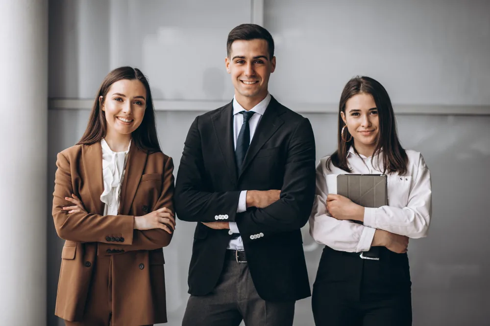 Senior leadership conversation in a premium office